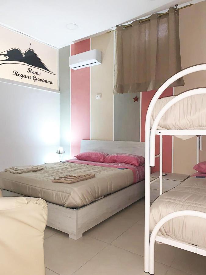 Home Regina Giovanna Napoli Dış mekan fotoğraf
