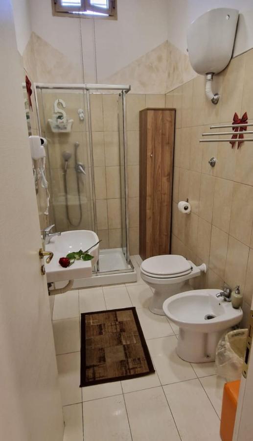Home Regina Giovanna Napoli Dış mekan fotoğraf